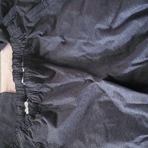 The North Face dry vent  gray/ black pants... size XL.TG